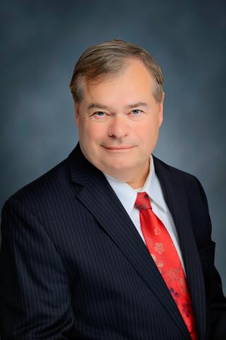Dan Oakes Head shot